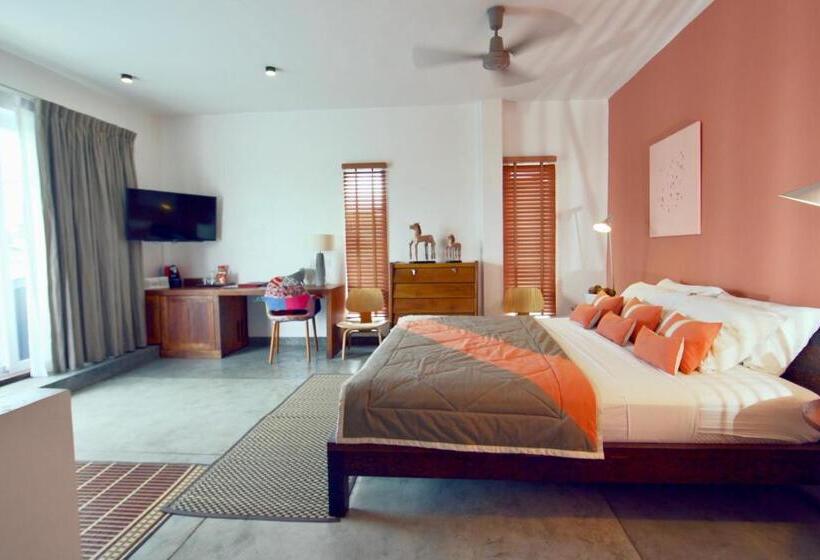 سوئیت پنت هاوس, Rambutan Resort – Phnom Penh