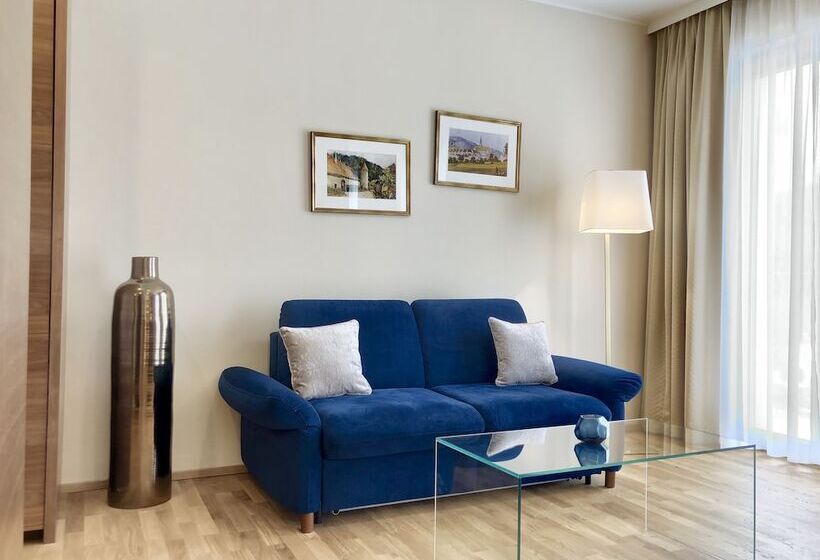 Полулюкс, Schlosspark Mauerbach   Adults Only