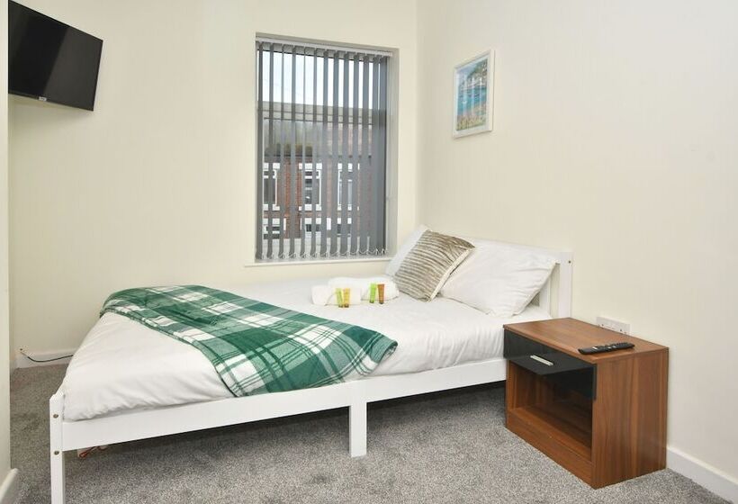 חדר סטנדרט חדר אמבטיה משותף, Townhouse @ Hall O Shaw Street Crewe