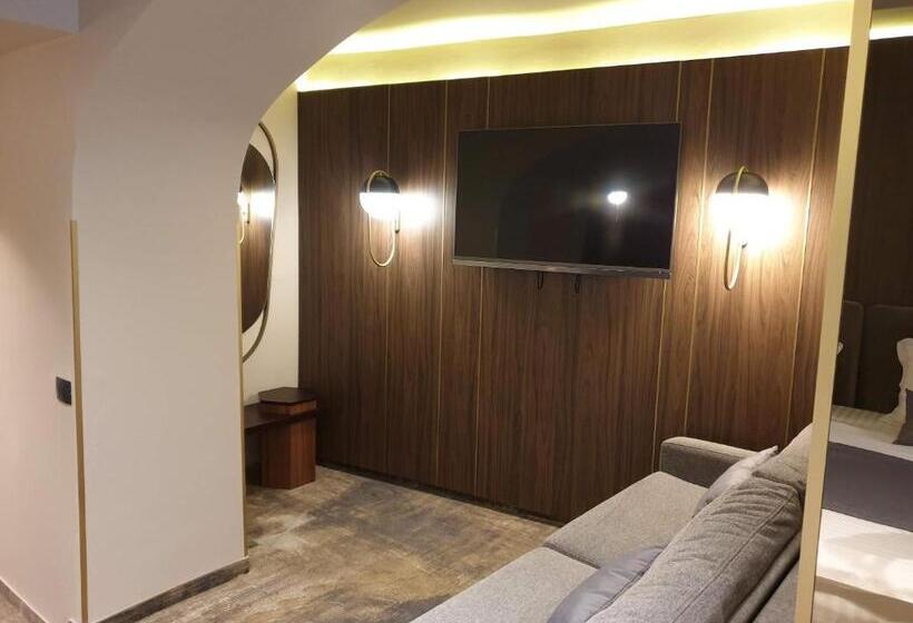 اتاق استاندارد چهار تخته, Vila Siago