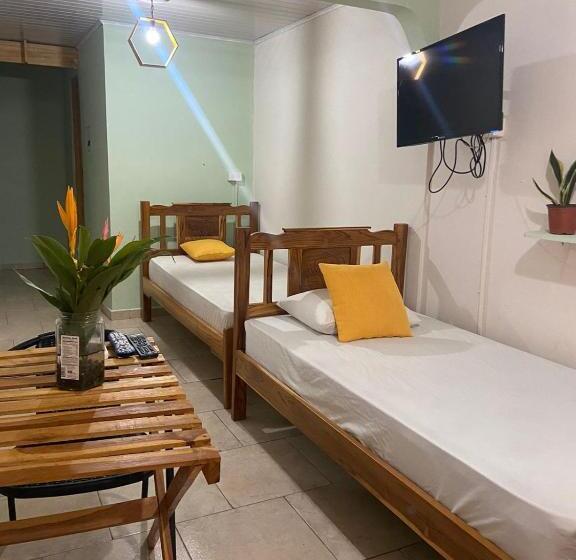 Номер Стандарт, Hostel Travelers Chitre