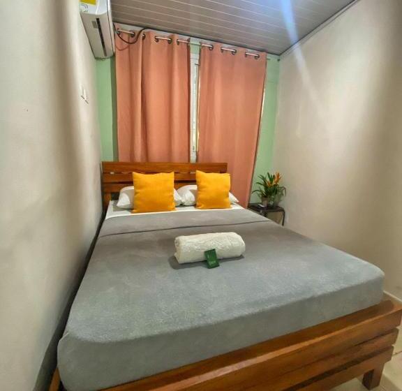 Четырехместный Номер Стандарт, Hostel Travelers Chitre