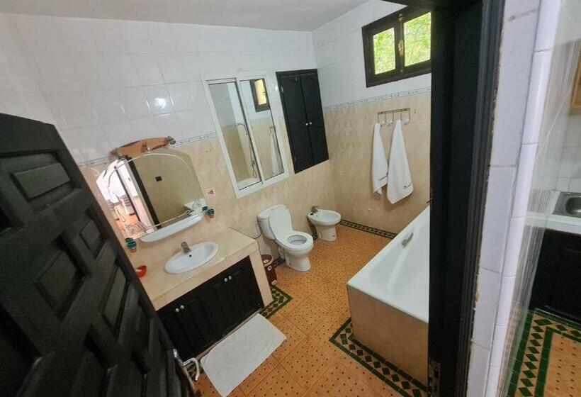 Havuz Manzaralı 1 Yatak Odalı Daire, Targafit Hotel & Hammam
