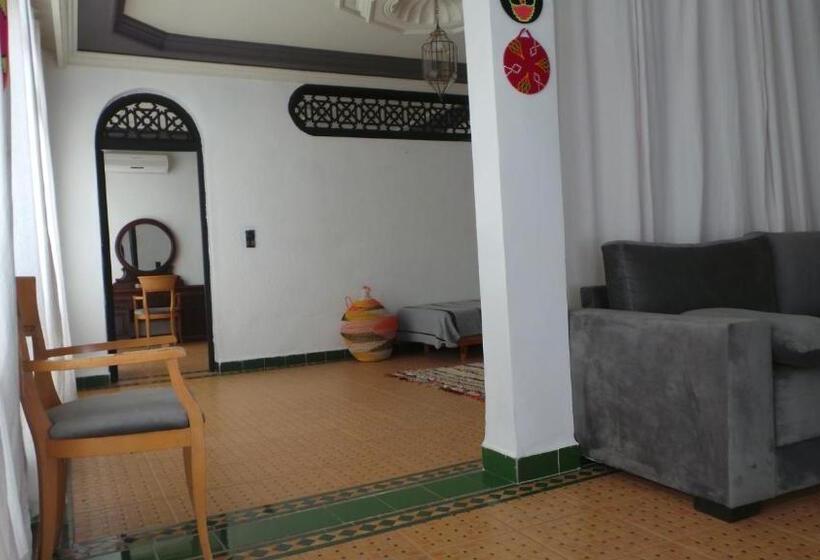Havuz Manzaralı 1 Yatak Odalı Daire, Targafit Hotel & Hammam
