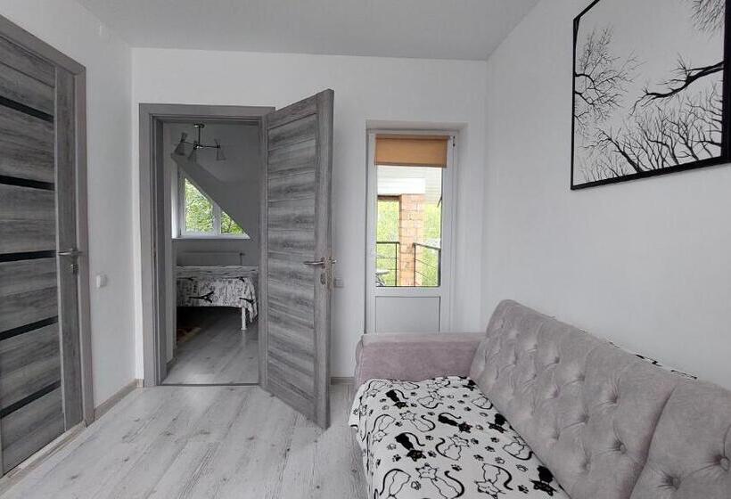 Family Suite, Koteg Lemberg