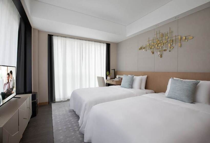 Апартаменты Deluxe 2 Спальни, Citadines New District Wuxi