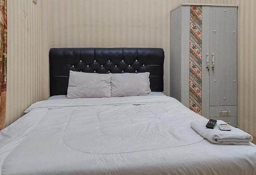 Номер Стандарт, Icha Homestay Near Terminal Purabaya Madiun