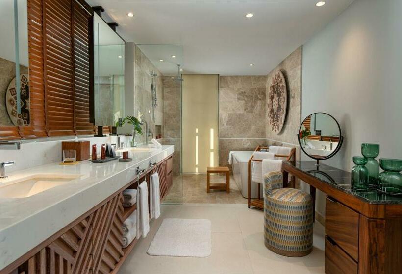 Suite Pat King, Conrad Punta De Mita