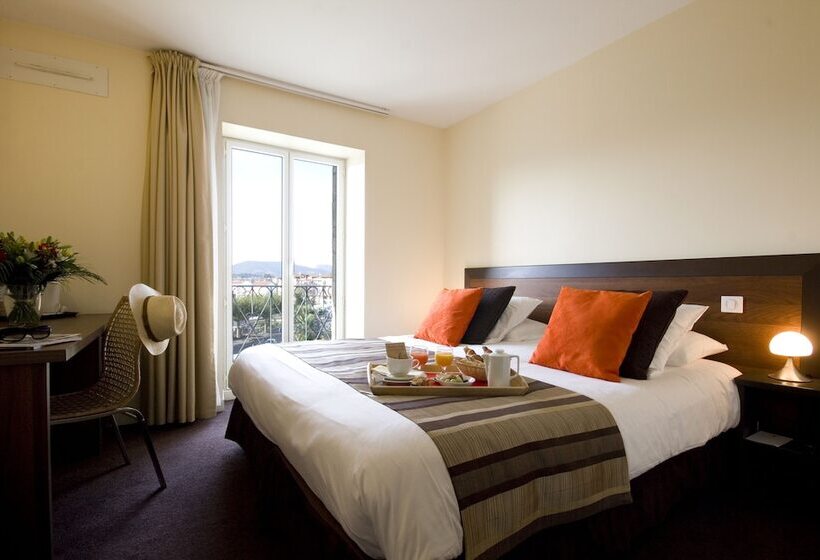 Номер Комфорт, Le Relais Saint Jacques