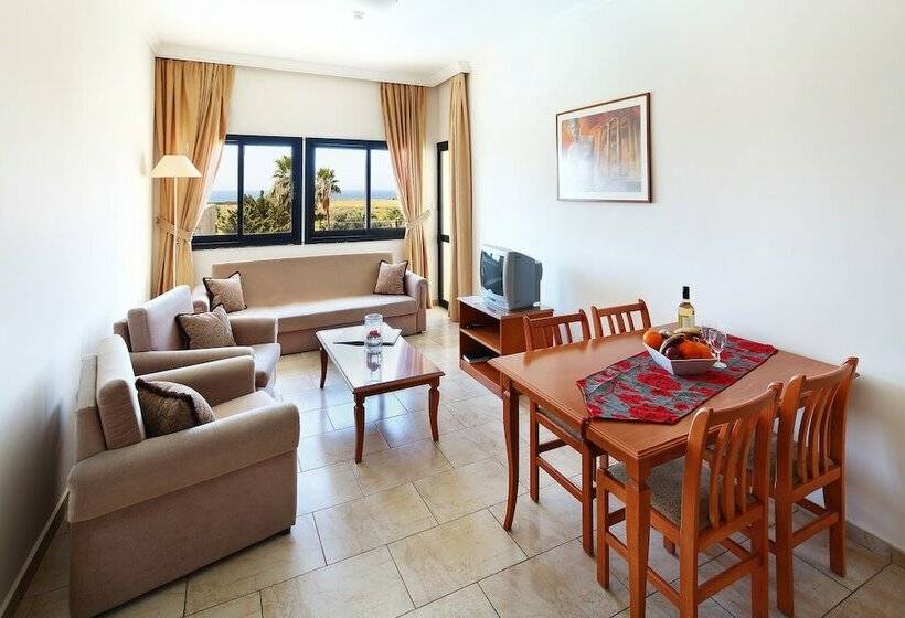 ２ベッドルームアパートメント, Panareti Coral Bay Resort