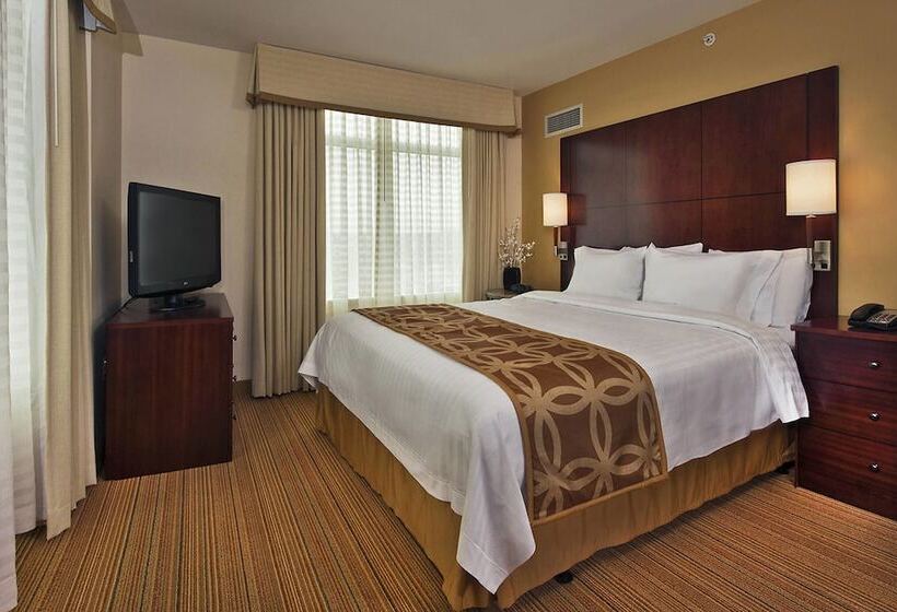 Люкс Адаптированный для Инвалидов, Residence Inn Arlington Capital View