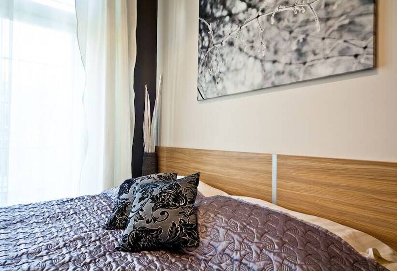 Estúdio Economy, 4seasons﻿ Apartments Cracow