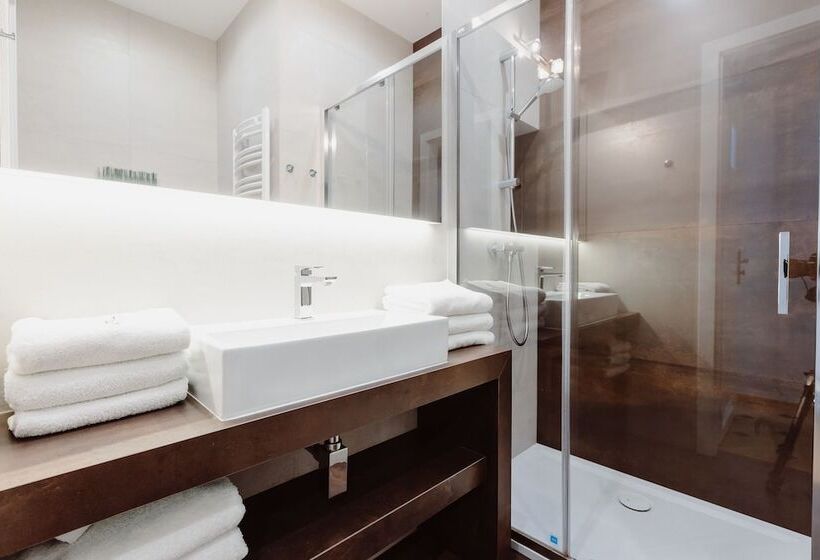 Apartamento 2 Quartos Vista Jardim, 4seasons﻿ Apartments Cracow