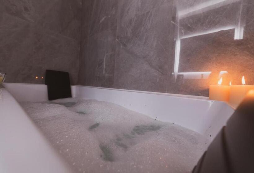 Номер Deluxe, Callistos Hotel & Spa
