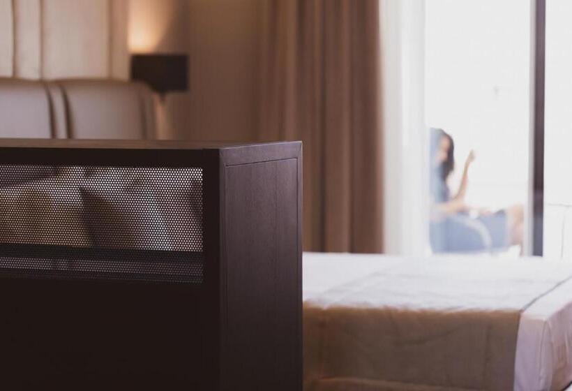 Номер Deluxe, Callistos Hotel & Spa