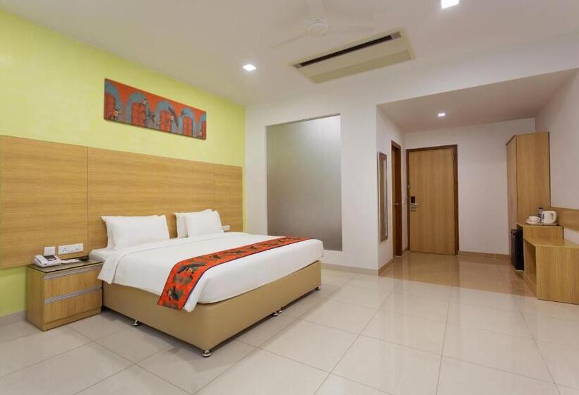 Номер Deluxe, Ginger Noida City Center