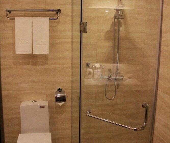 스위트, Ace Hotel And Suites