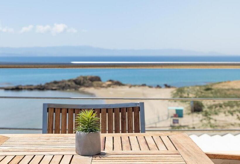 Habitación Premium Vista al Mar., Almira