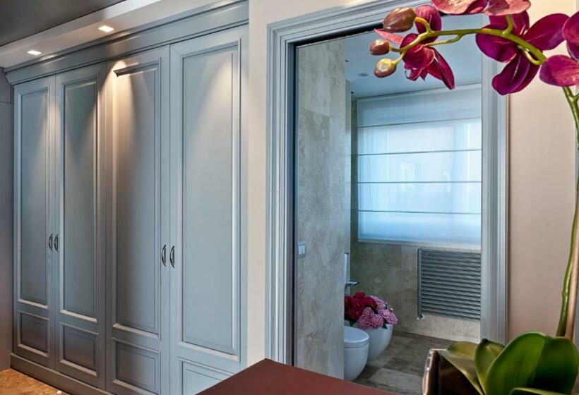 Номер Deluxe, Villa Neri Resort & Spa