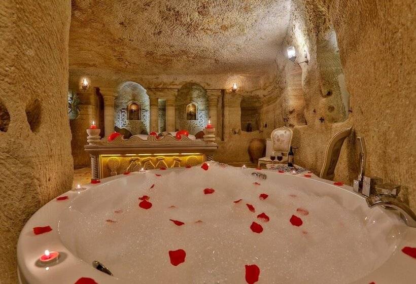 Deluxe люкс с видом, Casia Cave Suites