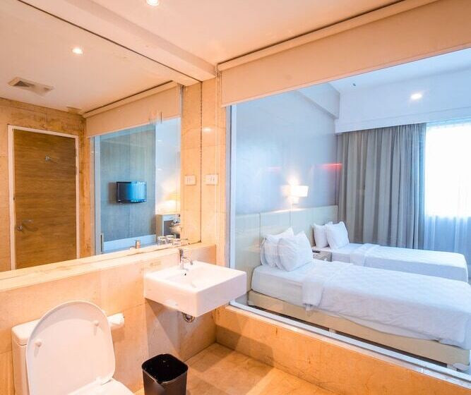 Номер Superior, Grand Jatra Hotel Balikpapan