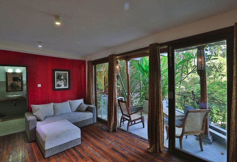 اتاق سوپریور, Thambapanni Retreat