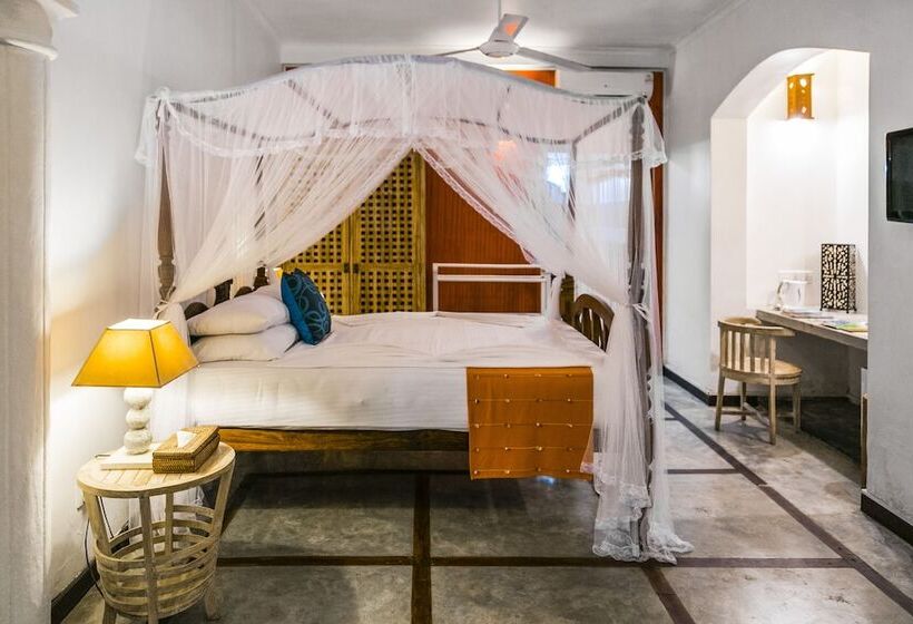 اتاق کلاسیک, Thambapanni Retreat
