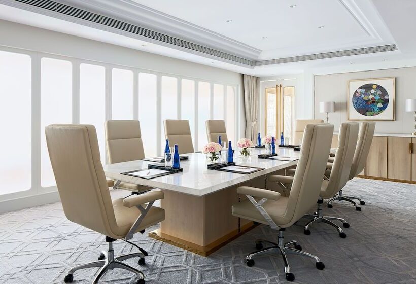 Quarto Executivo, The Langham  Shenzhen