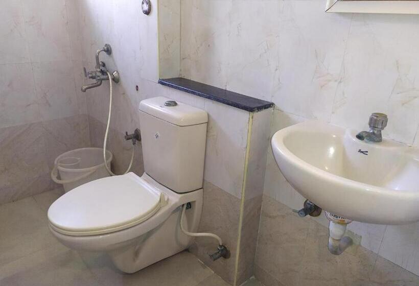 Трехместный Номер Deluxe, Parkwayinn
