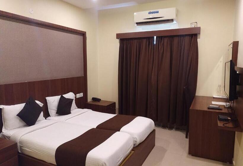 Номер Deluxe, Parkwayinn