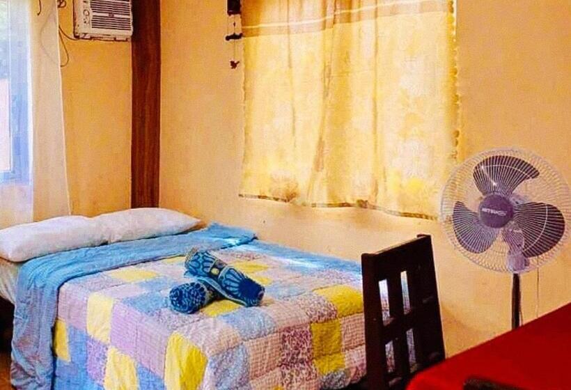 Студия Стандарт, Reddoorz @ Thomasville Inland Resort Brgy. 2