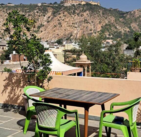 غرفة قياسية مطلة على الجبل, Jaipur View