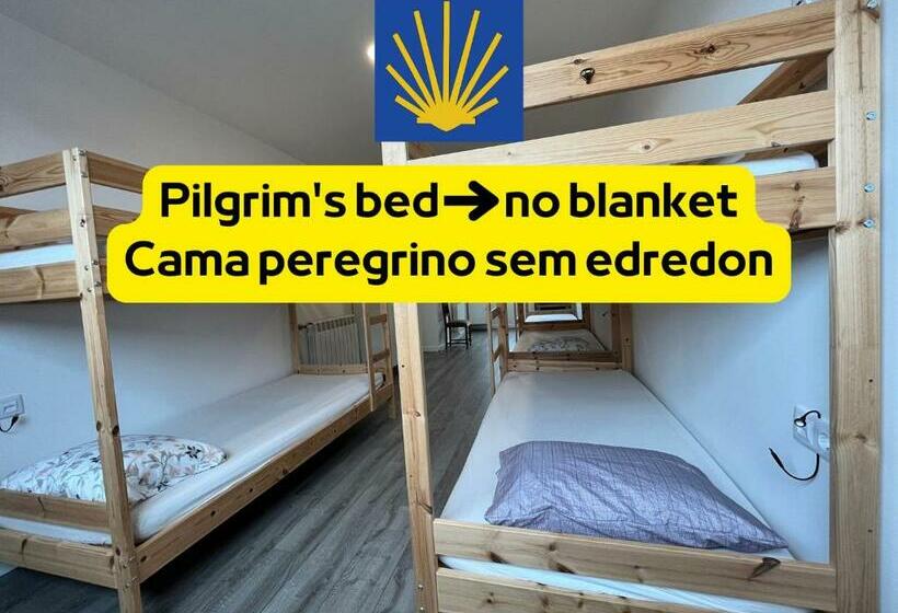 Кровать в Общей Комнате, Hostel Do Alto   Fão