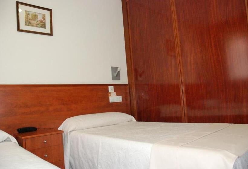 חדר סטנדרט לארבעה, Apartahotel Fc Catedral