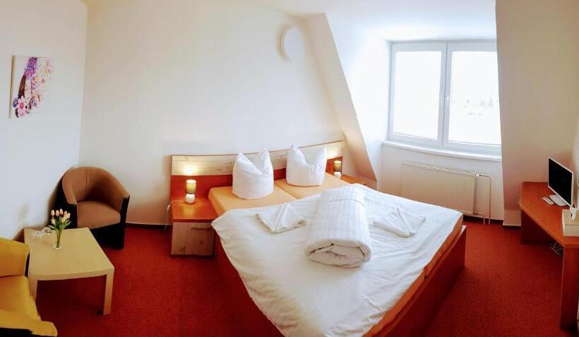 Номер Стандарт, Agrohotel Tri Brezy