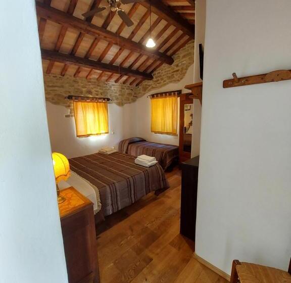 اتاق استاندارد سه نفره, Pietra Antica Agriturismo