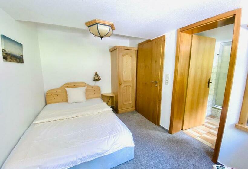 Номер Стандарт Индивидуальный, Landhotel Edersee