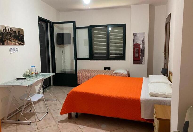 Quarto Standard com Terraço, Il Pepe Rosa