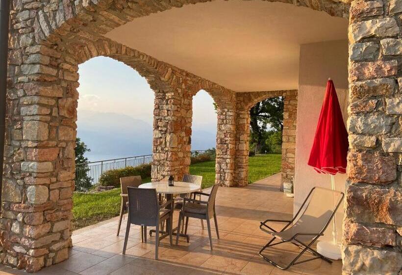 Апартаменты 1 Спальня, La Casa Di Pericle