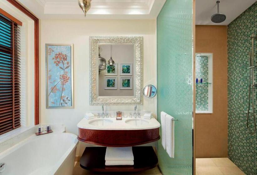 스탠다드 룸 킹사이즈 침대, Ajman Saray, A Luxury Collection Resort, Ajman