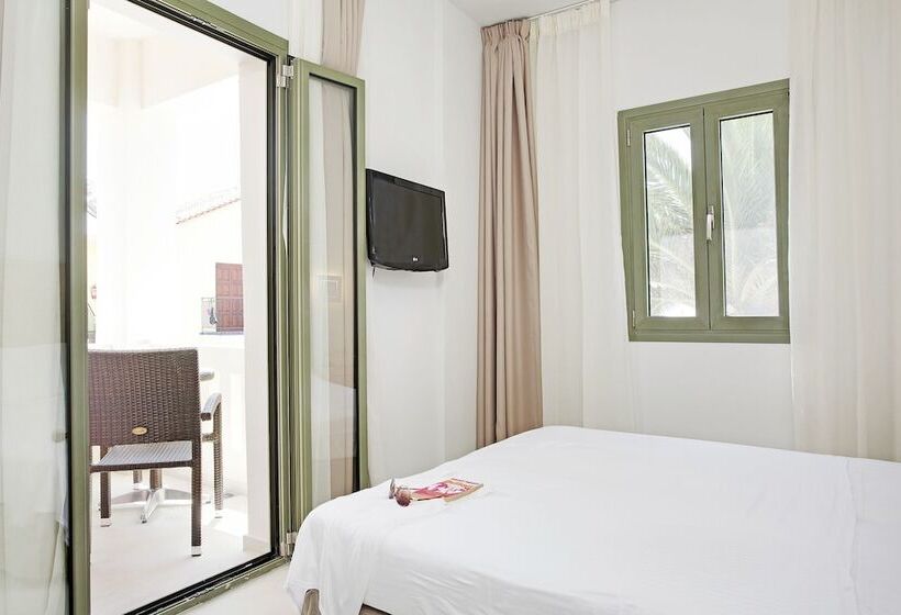 سوییت خانوادگی, Aphrodite Samos Suites