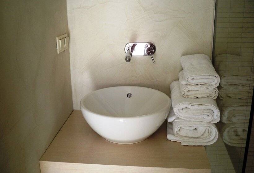 اتاق سوپریور با چشم‌انداز دریا, Aphrodite Samos Suites