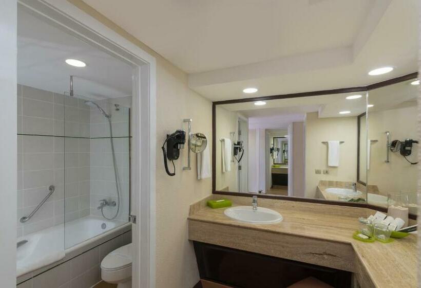 اتاق سوپریور با چشم‌انداز دریا, Barcelo Bavaro Beach Adults Only All Inclusive