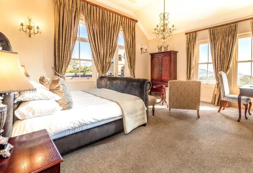 Люкс Вид на Горы, L Ermitage   Franschhoek Chateau & Villas
