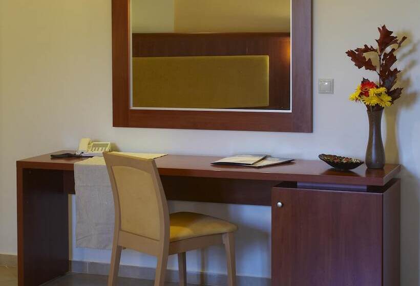 Люкс, Parnis Palace Hotel Suites
