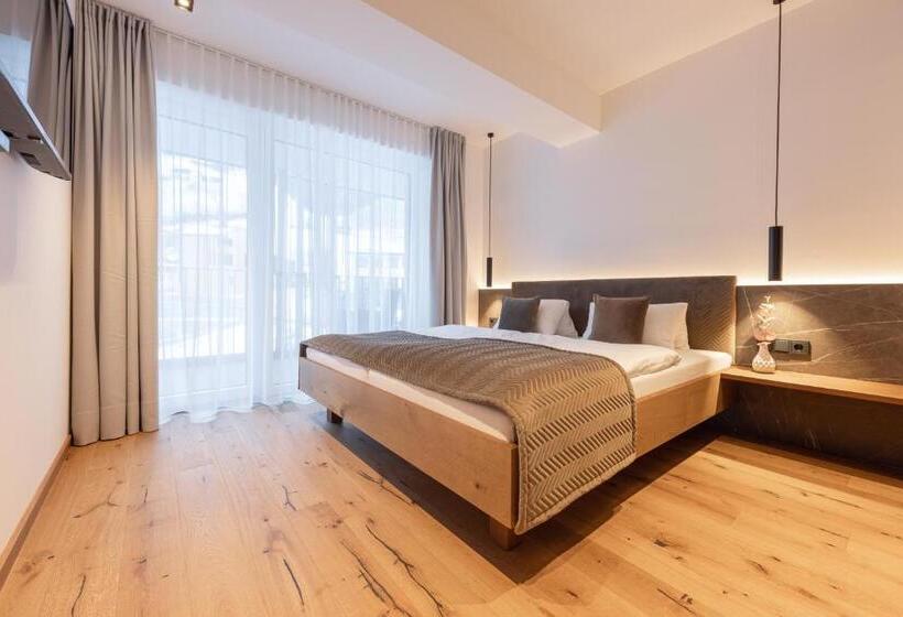 Апартаменты 1 Спальня с Видом, Max Mountain Apartments