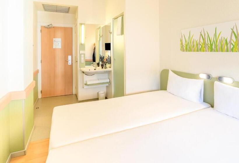 Quarto Estandar, Ibis Budget Madrid Calle Alcalá