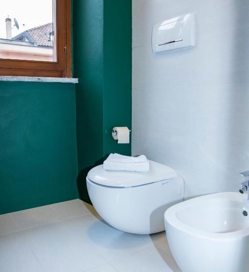 اتاق استاندارد یک نفره, Easy Milano   Rooms And Apartments Navigli