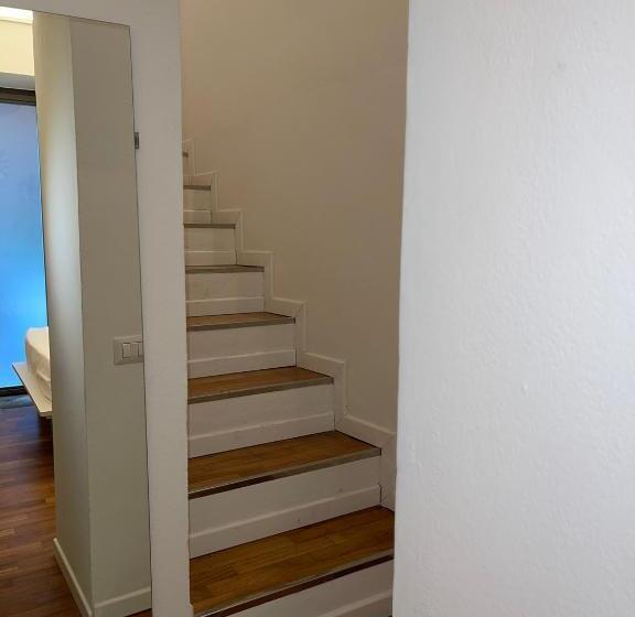 اتاق استاندارد, Easy Milano   Rooms And Apartments Navigli