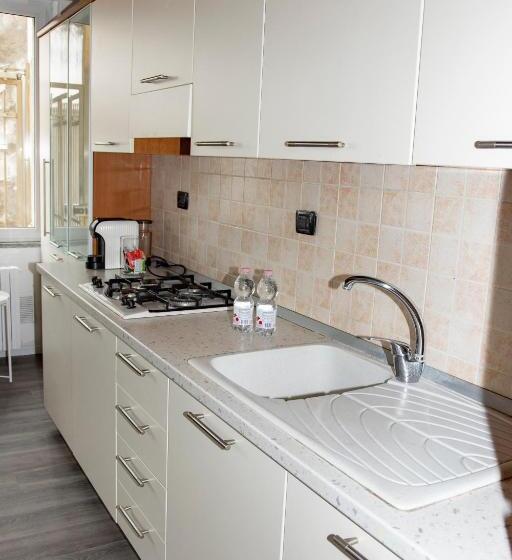 اتاق دوبلکس, Easy Milano   Rooms And Apartments Navigli